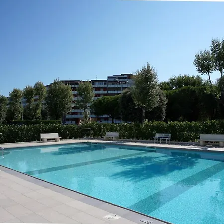 Lejlighed Gorgeous With Pool And Terrace Porto Santa Margherita di Caorle