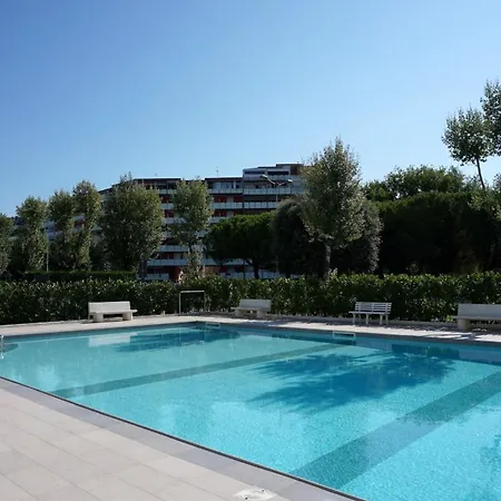 Gorgeous With Pool And Terrace Apartmán *